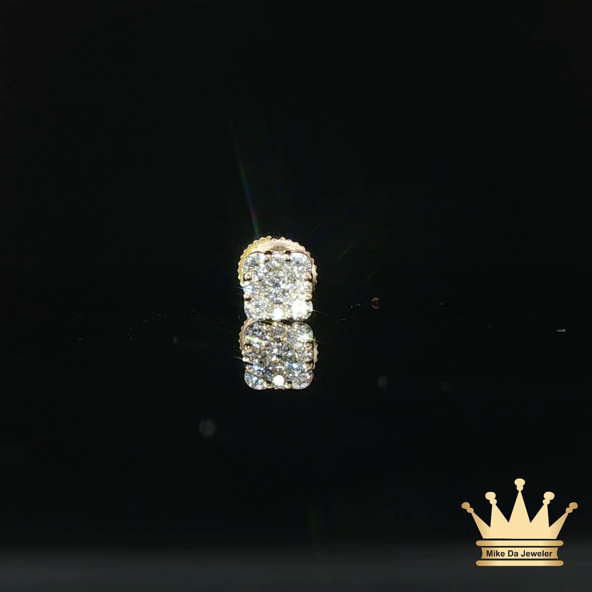 14K Gold Square Diamond Stud Earrings – Compact Sparkle
