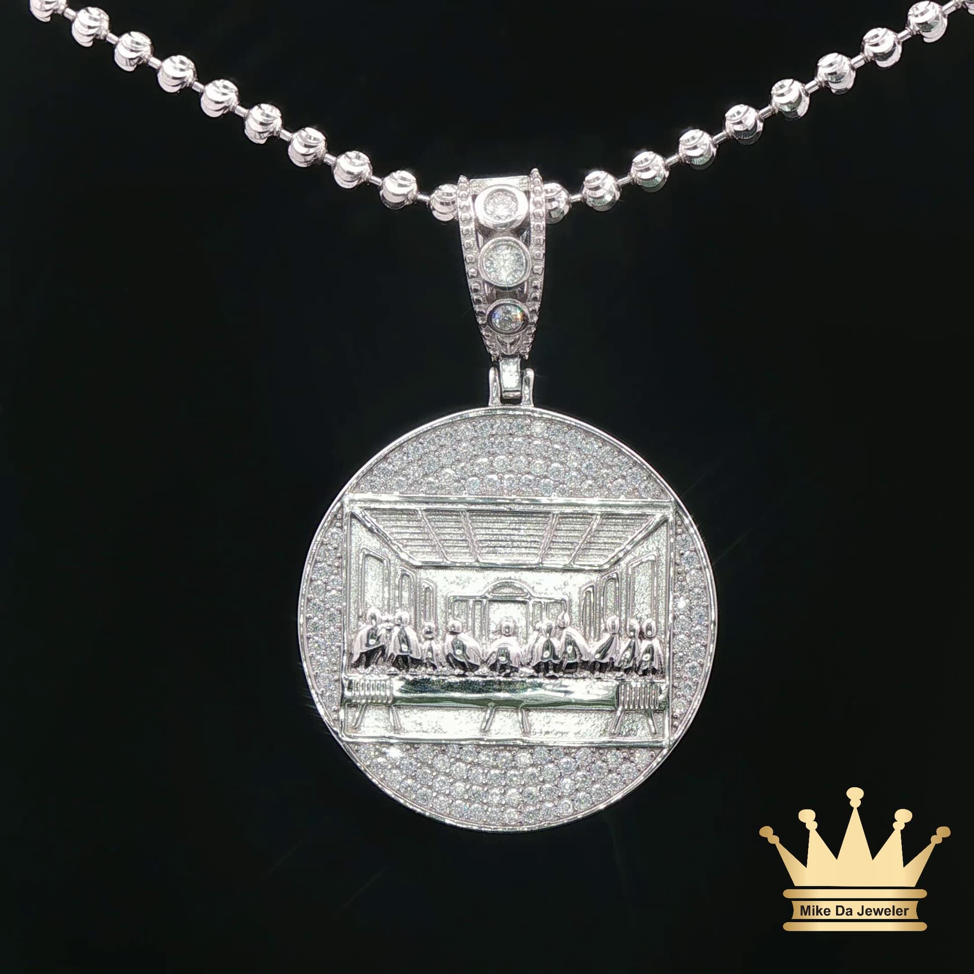 Last Supper Circle Pendant in Sterling Silver