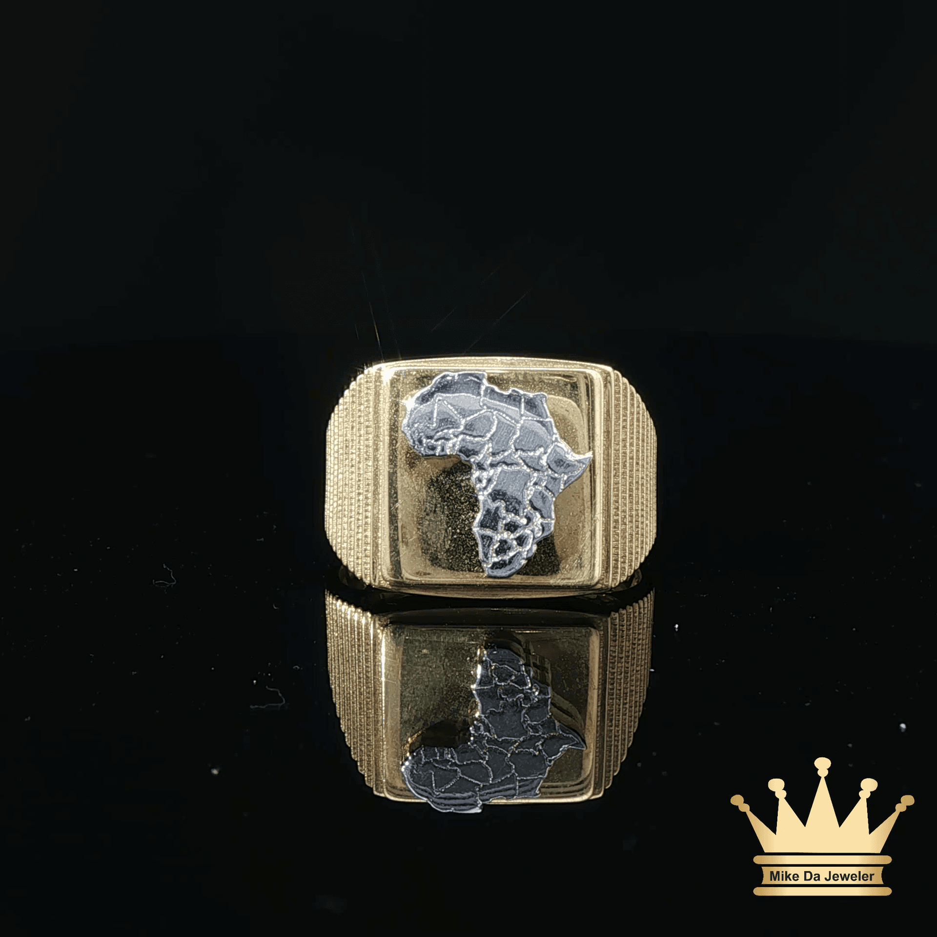 18K Yellow Gold Africa Map Ring