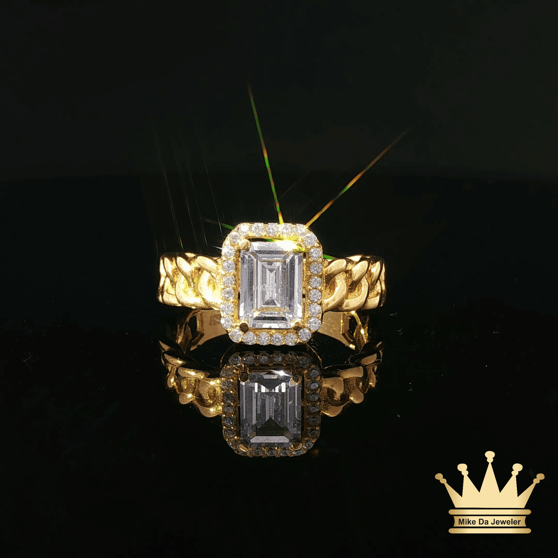18K Yellow Gold Emerald-Cut Diamond Cuban Link Ring